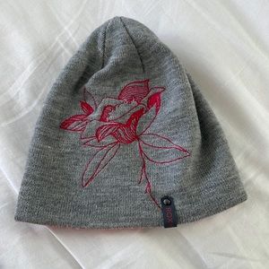 Roxy hat